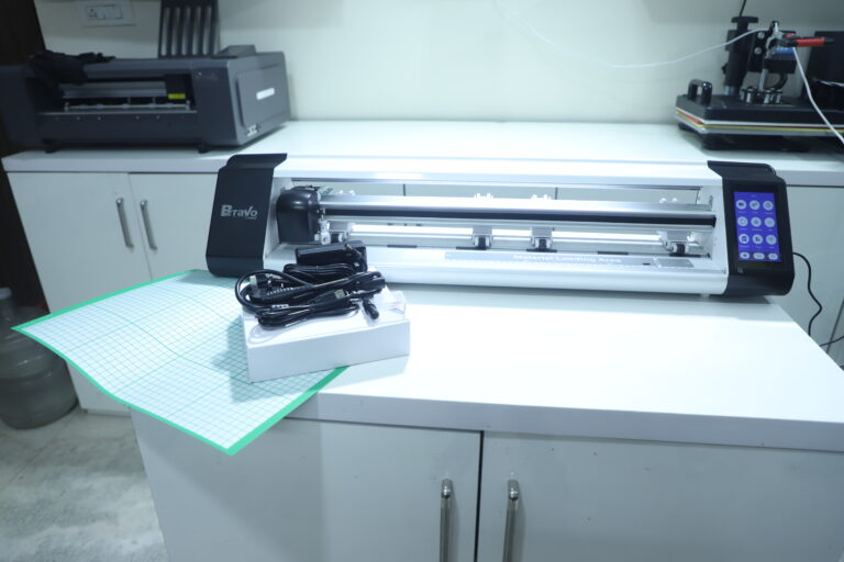 BRAVO SERIES CUTTING PLOTTER