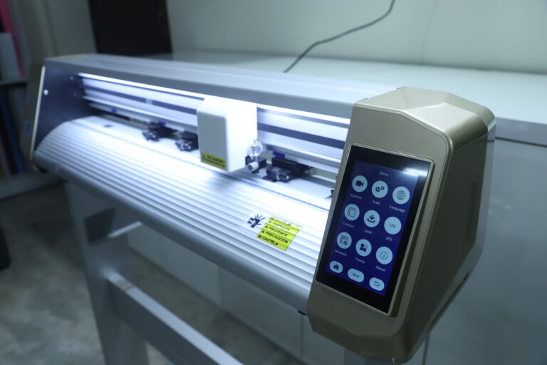 Sticker Sheet Cutting Plotters